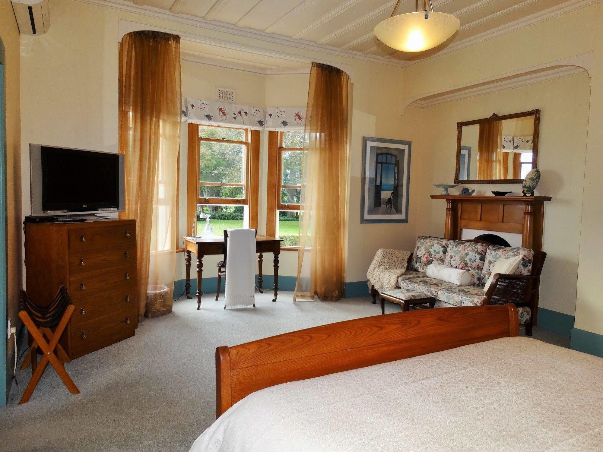 Oak Lane Lodge Гамильтон Экстерьер фото